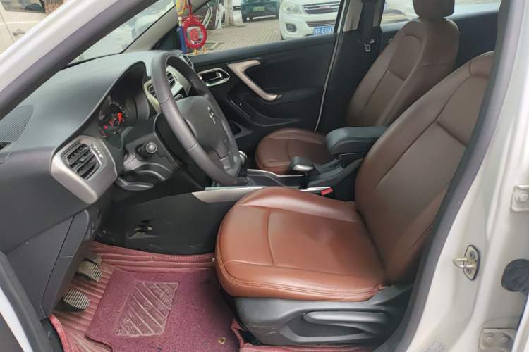 Used Citroen Elysee 2018 1.6L Manual Fashion Edition
