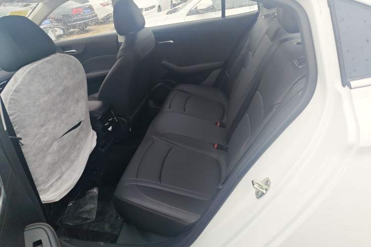 Used Roewe i5 2026 Model 1.5L CVT Luxury Version