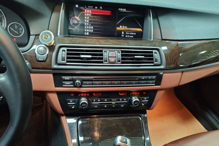 Used BMW 5 Series 2014 528Li Leading Model