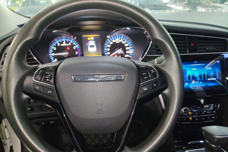 Used Venucia D60 2020 1.6L XL CVT Enjoyment Edition