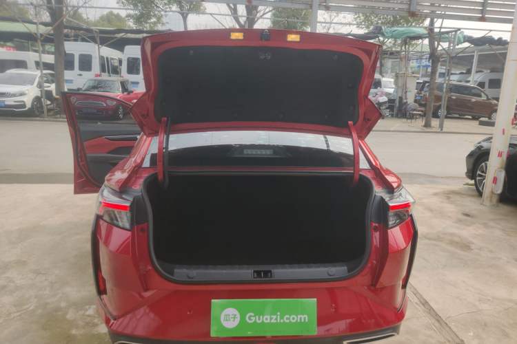 Used Dongfeng Aeolus Yixuan 2020 230T Automatic Cool Track Rider Edition