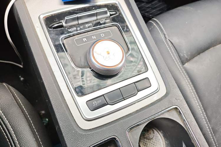 Used Roewe i6 New Energy 2017 45T Hybrid Connect & Smart Enjoyment Edition Gear Lever