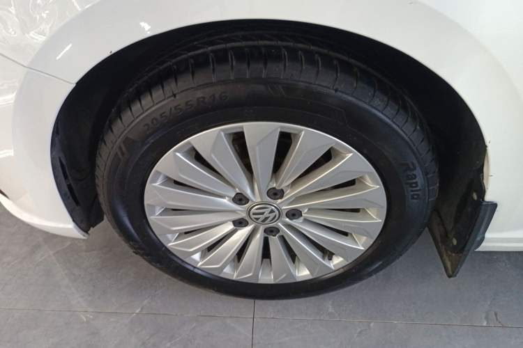 Used Volkswagen Lavida 2019 1.5L Automatic Comfort Edition China VI Standard
