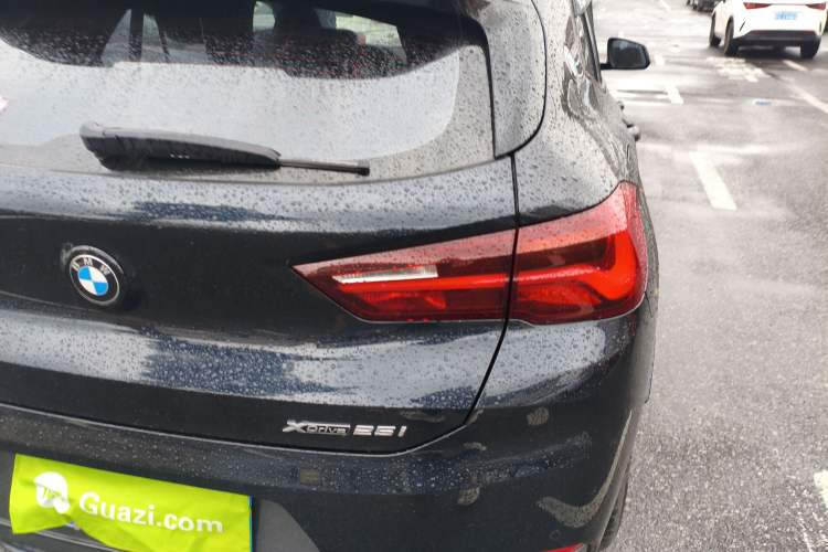 Used BMW X2 2023 xDrive 25i Shining Edition
