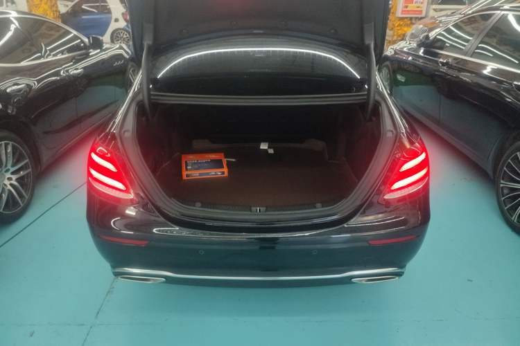 Used Mercedes-Benz E-Class 2019 Restyled E 300 L Luxury Edition
