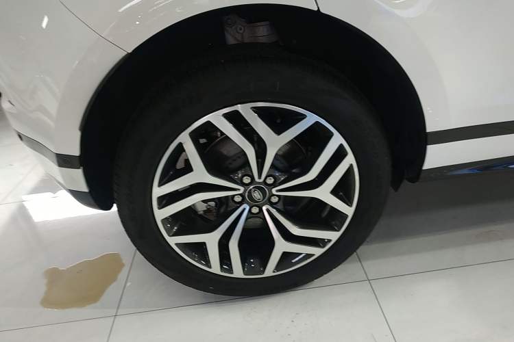 Used Land Rover Range Rover Evoque New Energy 2021 Aurora L P300e Luxury Edition