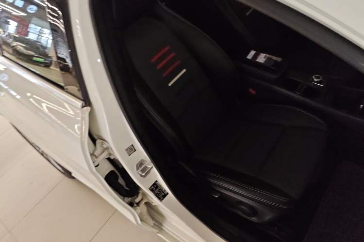 Used Mercedes-Benz A-Class 2017 A 200 Dynamic Edition Right Front Seat