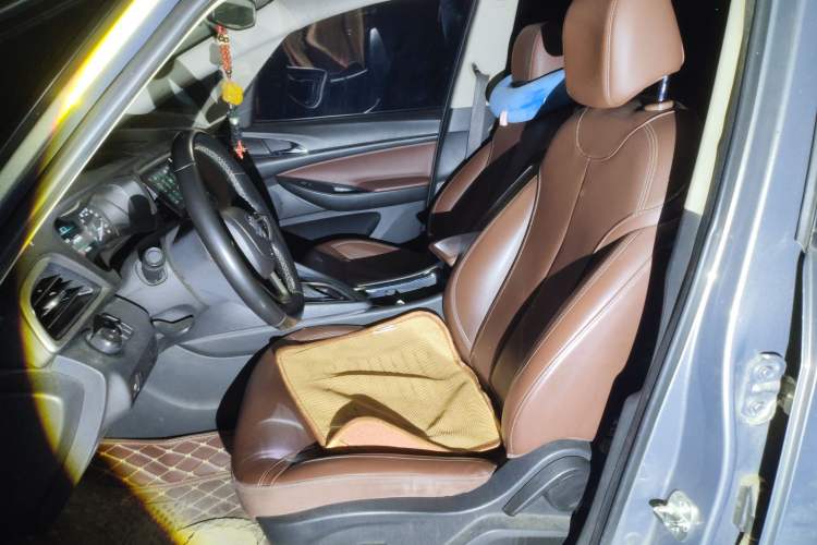 Used Buick GL6 2019 18T 6-Seater Connected Luxury Version China V Standard
