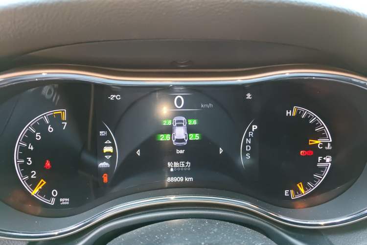 Used Jeep Grand Cherokee (Import) 2014 3.0L Comfort Navigation Edition
