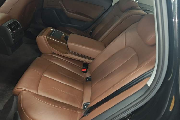 Used Audi A6L 2018 35 TFSI Collector's Edition
