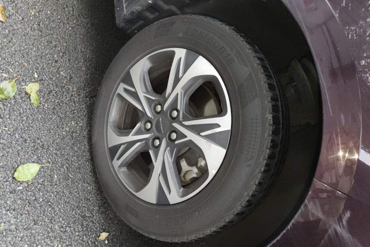 Used SAIC MAXUS G90 2022 2.0T Galaxy Seven-Seater Version
