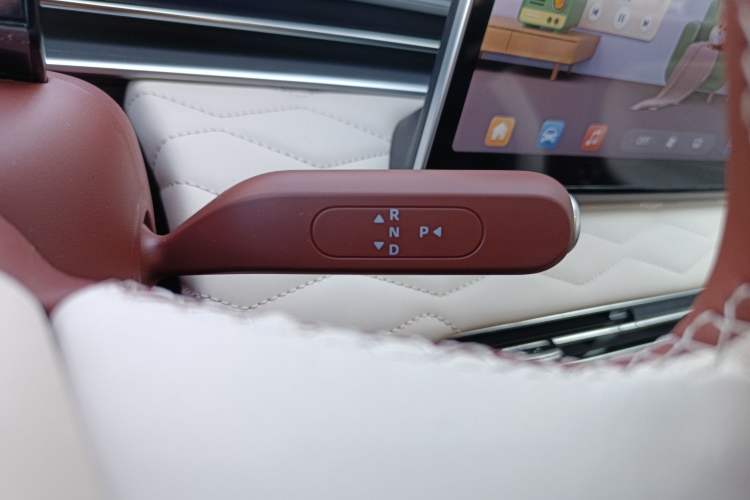 Used Dongfeng NAMMI 01 2026 Model Originality Edition 330Plus
