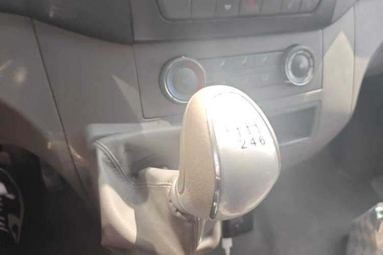 Used JAC Group Sunray 2021 2.2T Jieyun Wang Express Version
