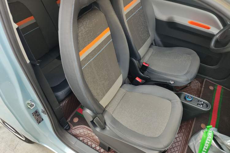 Used Wuling Hongguang MINIEV 2022 Easy Version Lithium Iron Phosphate Right Front Seat