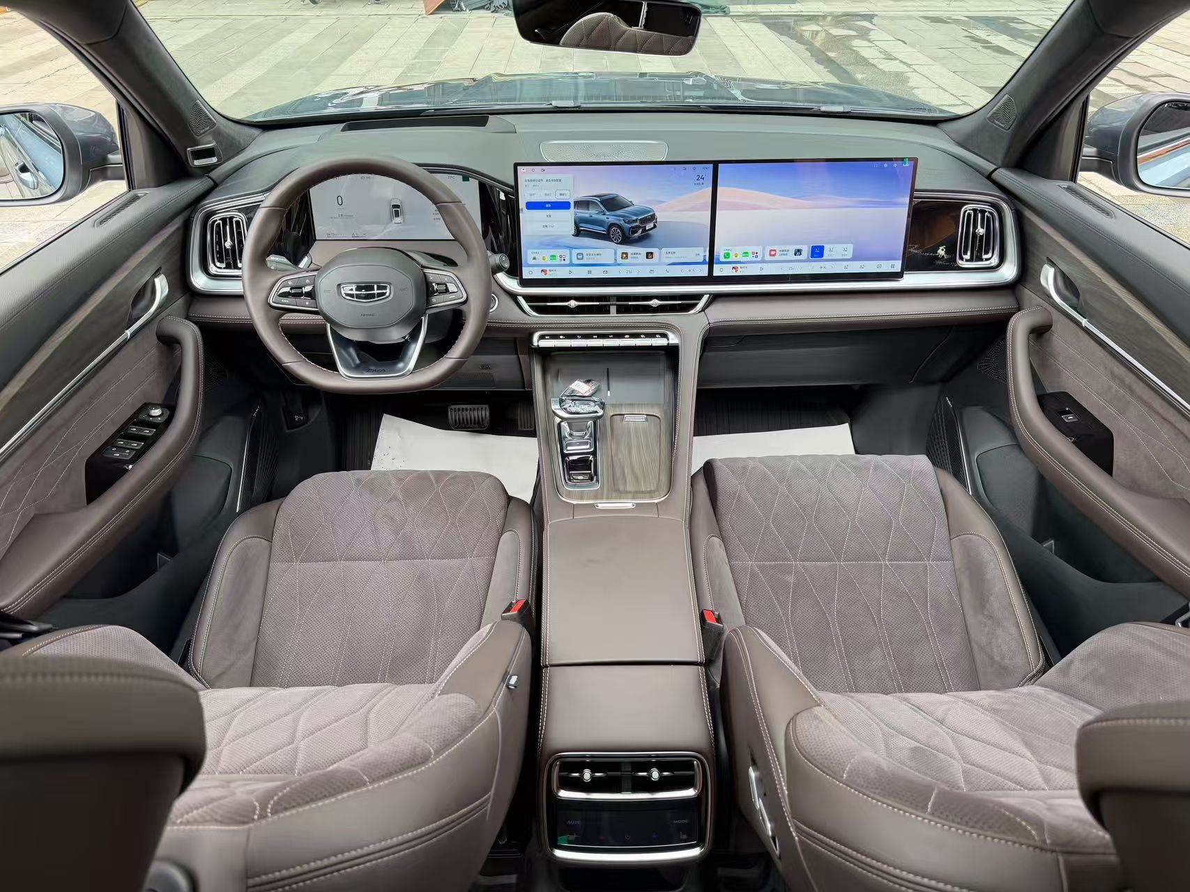 Geely Auto Monjaro L 2026 Model Oriental Yao 2.0TD Automatic Wangyue Edition — снимка 12