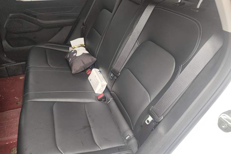 Used Geely Auto Emgrand 2025 4th Generation 1.5L CVT Luxury Version
