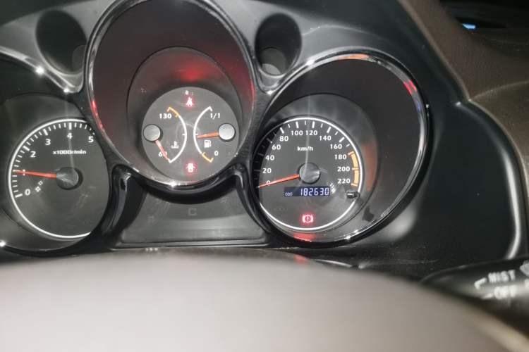 Used Haima Puxima 2013 1.6L Manual 7-Seater Adventure Edition Odometer Close Up