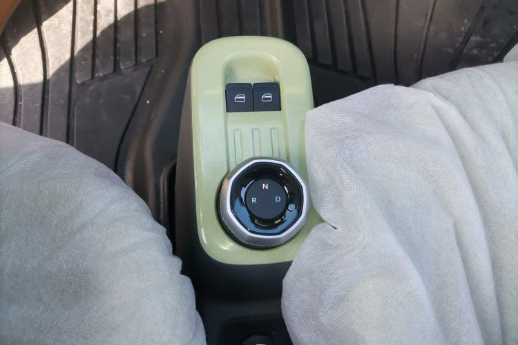 Used Geely Galaxy Panda 2024 Panda Mini 200km Endurance Bear