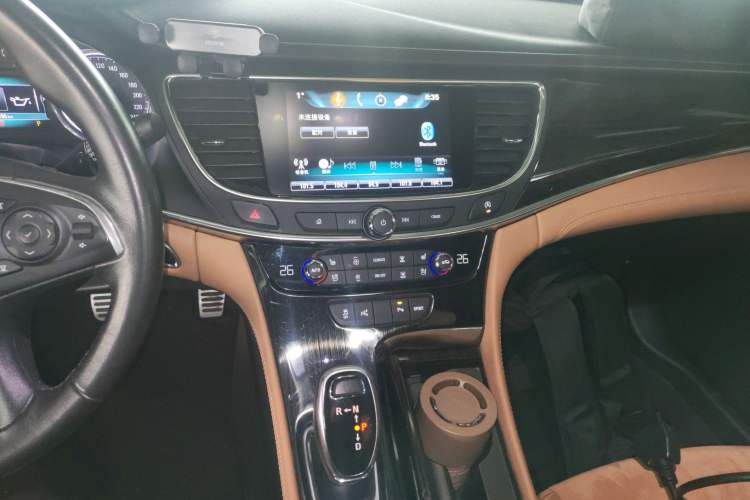 Used Buick LaCrosse 2016 28T Premium Edition