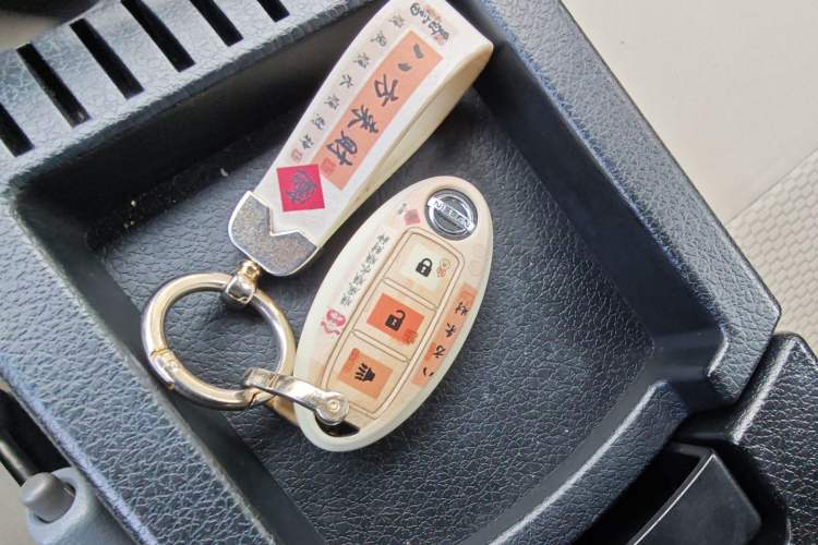 Used Nissan NV200 2016 Revised Version 1.6L CVT Deluxe Edition
