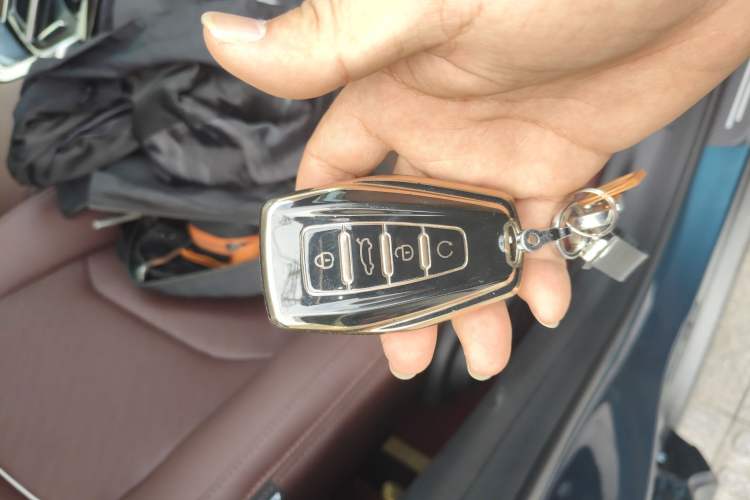 Used Geely Auto Jiajie 2022 1.8TD DCT Platinum Luxury Edition Vehicle Key