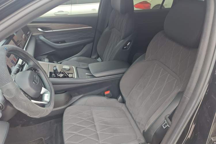 Used Geely Auto Monjaro L 2025 Dongfang Yao 2.0TD Automatic All-Wheel-Drive Wangyue Edition
