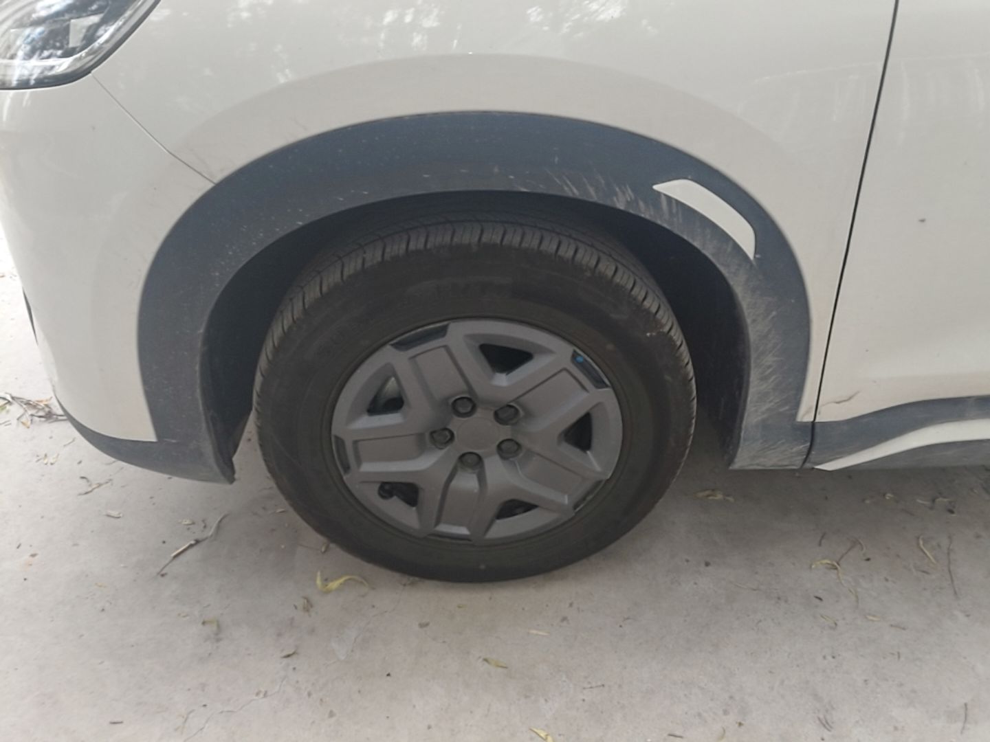 BYD Yuan UP 2025 Model 301KM Leading Version — снимка 10