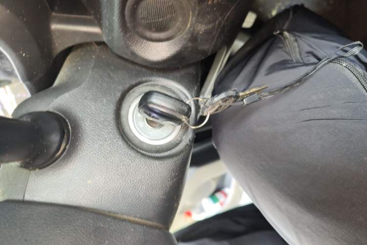 Used CHANGAN OSHAN X70A 2018 1.5L Manual Standard Edition
