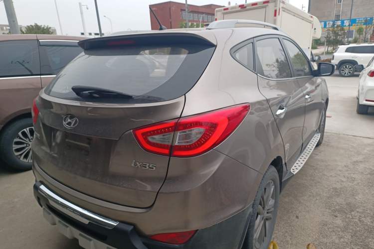 Used Hyundai ix35 2015 2.0L Automatic 2WD Smart Type China IV