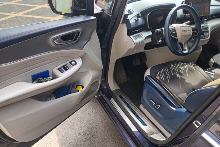 Used Roewe iMAX8 2021 400TGI Supreme Series Prestige Edition