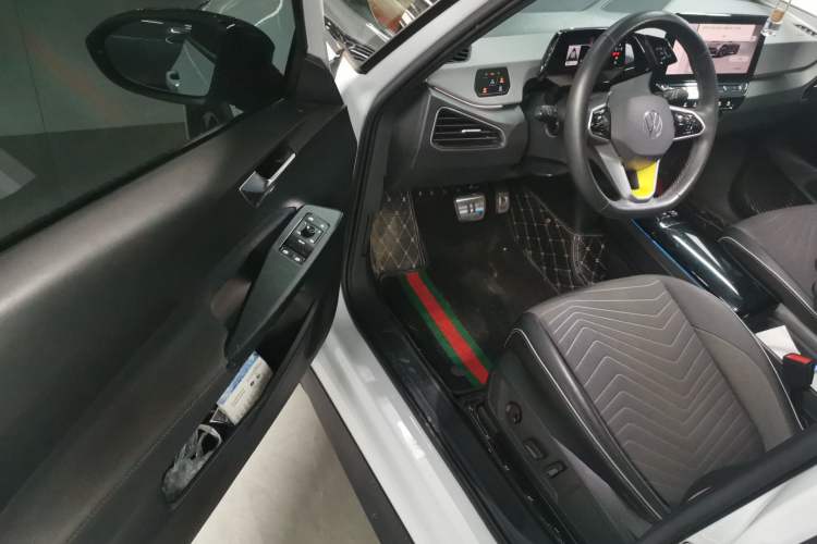 Used Volkswagen ID.3 2023 Upgraded Model Pure Intelligent Enjoyment Version Driver Seat