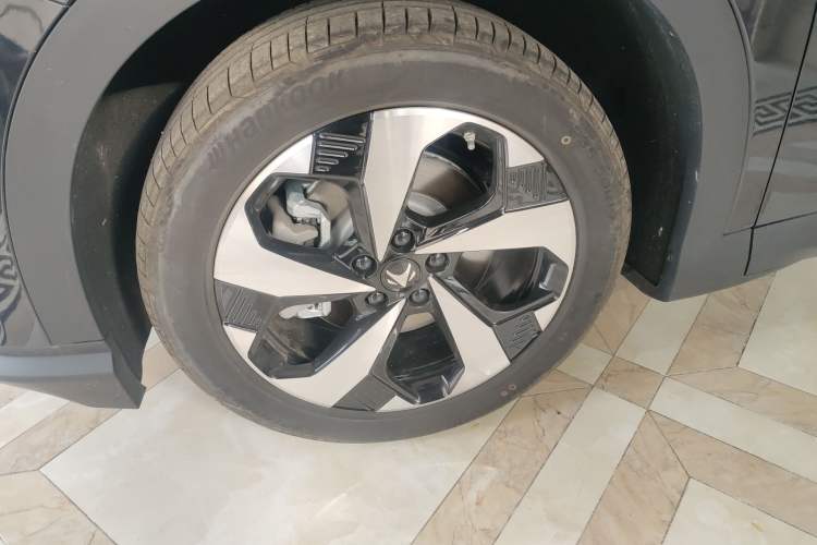 Used ARCFOX Alpha T5 2025 520 PRO