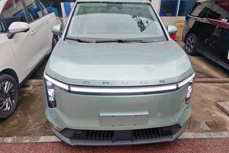 Used SAIC MAXUS Dajia 7 2023 – Alpine 7-Seater Version