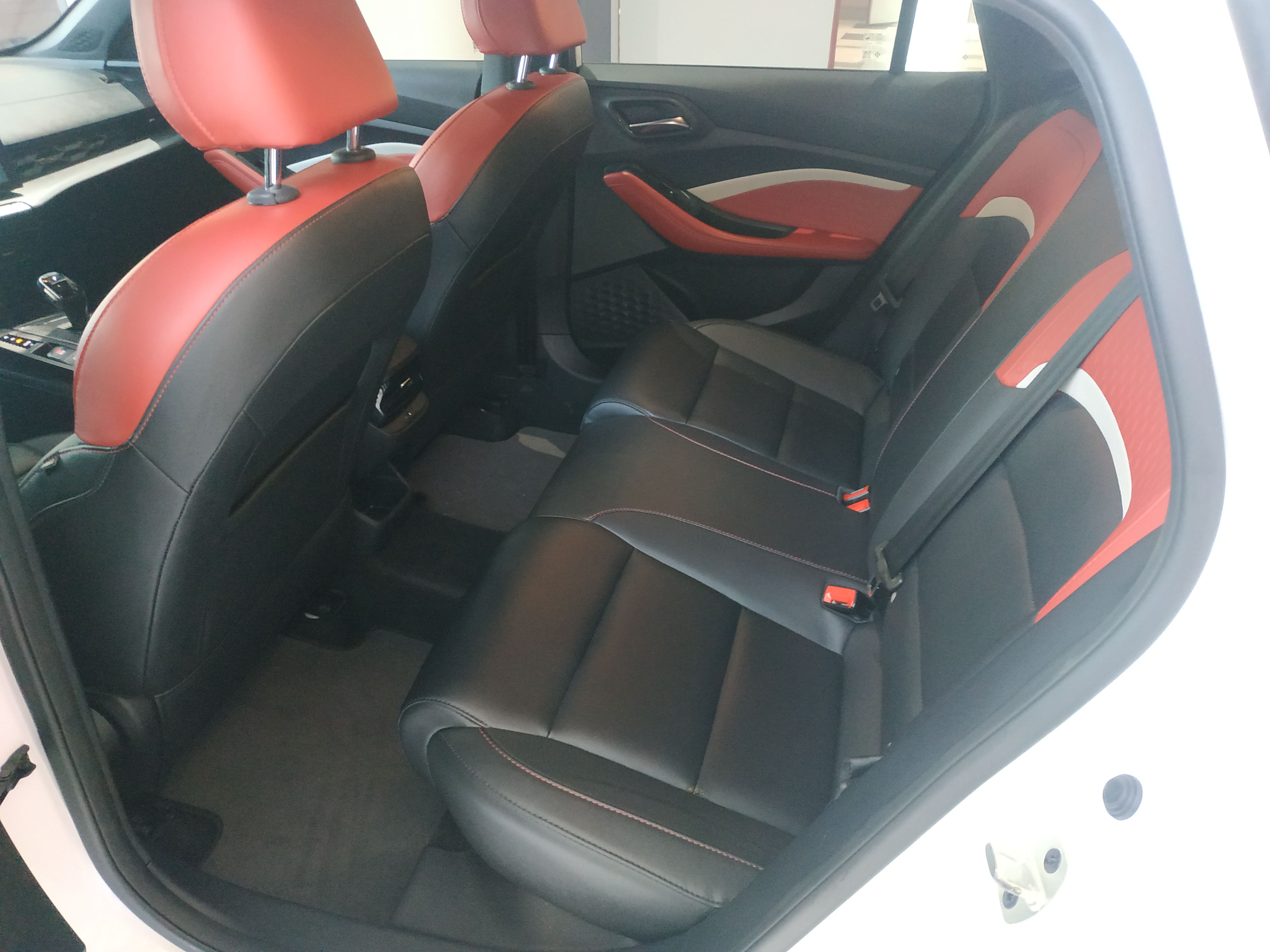 MG 5 2021 Revised 300TGI DCT Qingshè Luxurious Enjoyment Edition — снимка 20