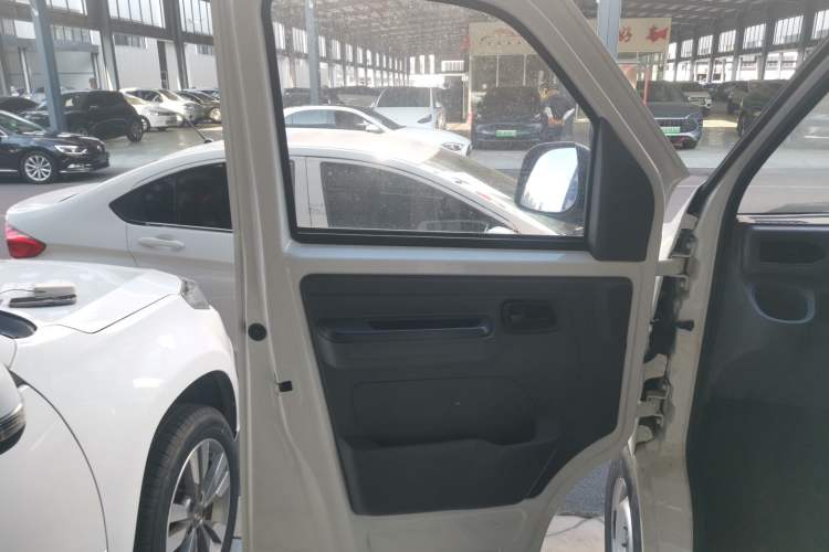 Used Karry Jiangtun E5 2024 230 km Standard Version
