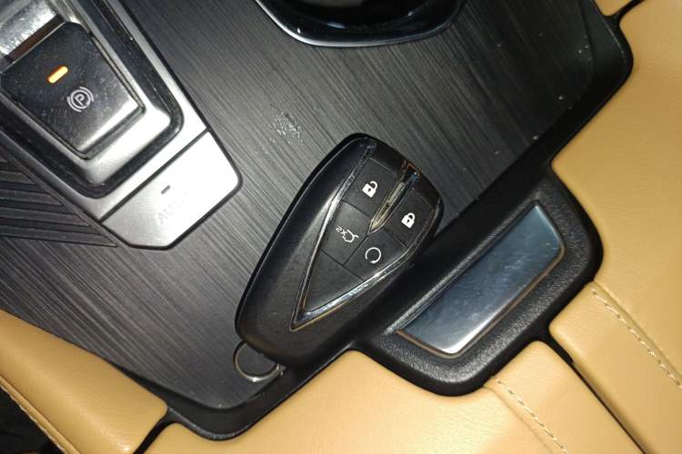 Used Changan UNI-K 2021 2.0T All-Wheel Drive Prestige Version