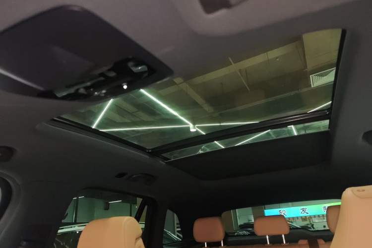 Used Nio ES6 2020 600 km Sport Edition Headliner