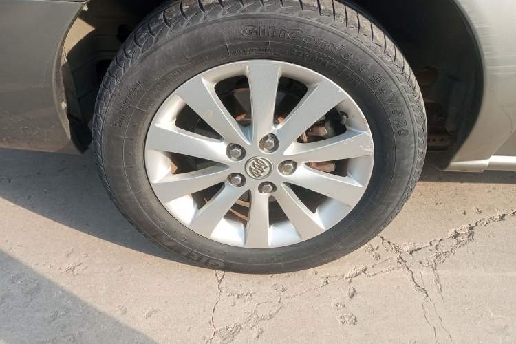 Used Buick GL8 2014 2.4L Classic Edition
