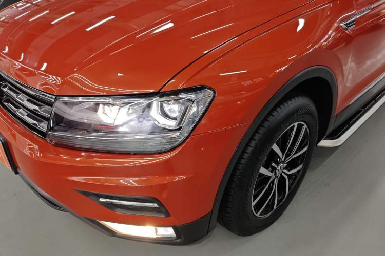 Used Volkswagen Tiguan L 2018 Revised Version 330TSI Automatic Two-Wheel Drive Comfort Edition
