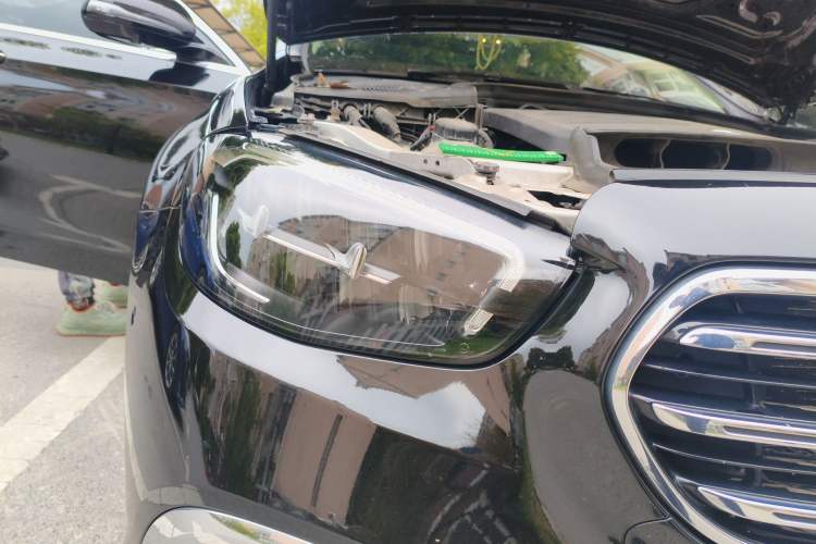 Used Mercedes-Benz E-Class 2023 E 300 L Stylish Model Right Front Headlight