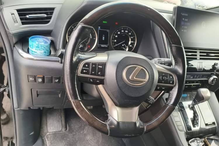 Used Lexus LM 2020 300h Four-Seat Grand Edition