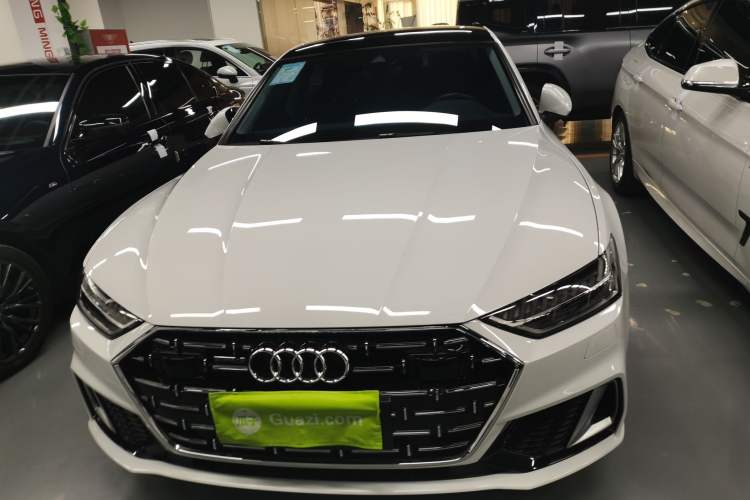 Used Audi A7L 2022 45 TFSI quattro S-line Visionary Crystal Package
