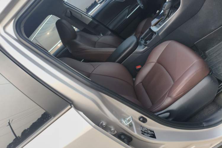 Used Toyota Wildlander 2022 2.0L CVT Two-Wheel Drive Leading Edition