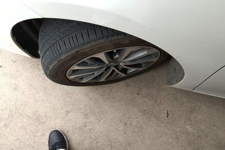 Used Lexus ES 2023 200 Excellence Edition
