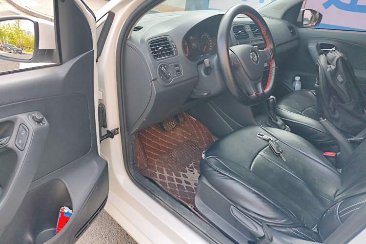 Used Volkswagen Polo 2016 1.4L Automatic Trendy Model
