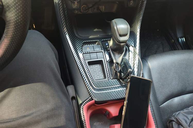 Used Toyota RAV4 2020 2.0L CVT Two-Wheel Drive Fashion Edition