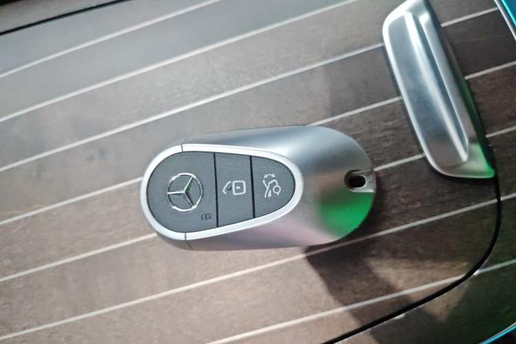 Used Mercedes-Benz E-Class 2024 E 300 L Luxury Model