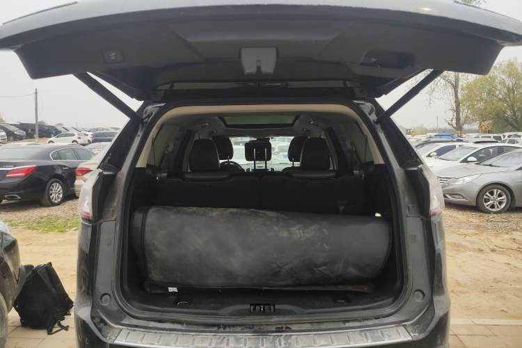 Used Ford Edge 2018 EcoBoost 245 Two-Wheel-Drive Titanium 7-Seater China V Standard
