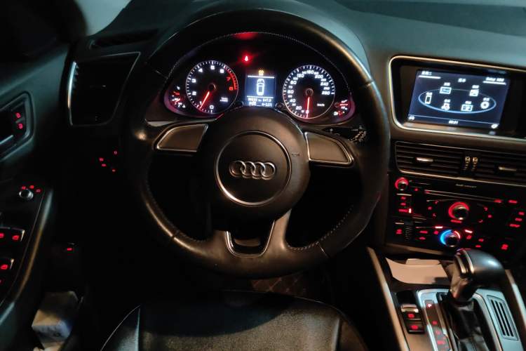 Used Audi Q5 2016 40 TFSI Trendy Edition
