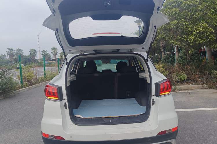 Used BAIC Beijing X5 2018 1.5T Manual Advance Version China V